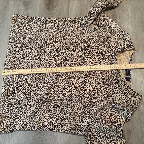 WESTBOUND Leopard Print Tee - Picture 7 of 7